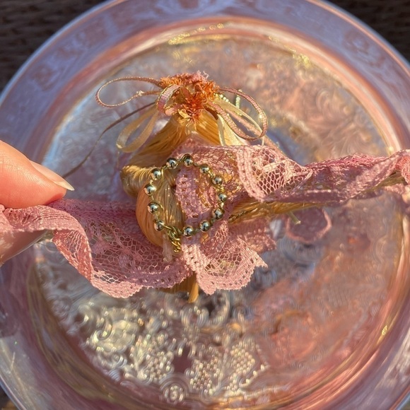 Stunning Pink & White Lace Vintage Corn Husk Angel Tree Topper Christmas Holiday - Picture 5 of 7
